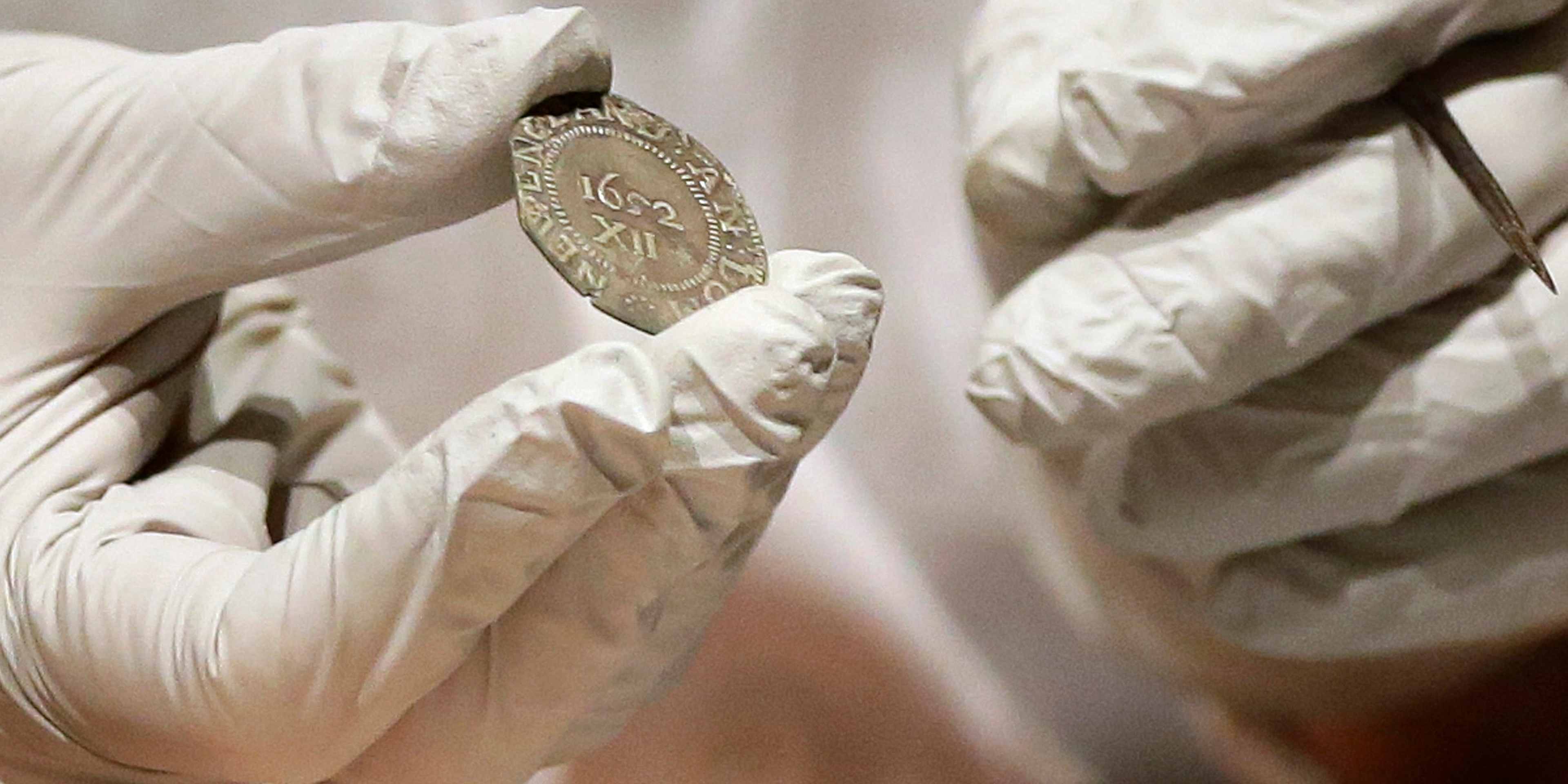 8 Famous Time Capsules 2