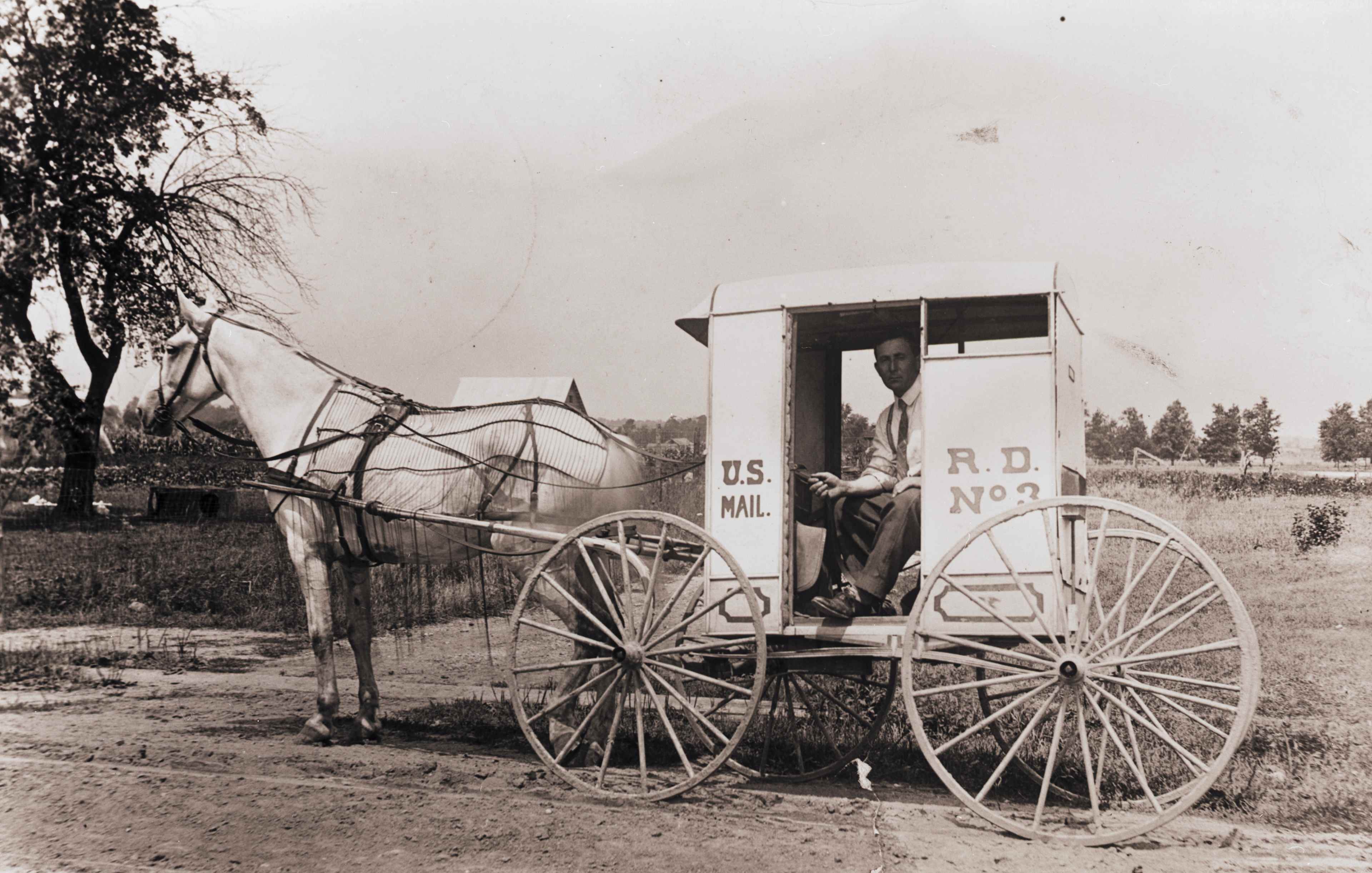 How the US Post Office Has Delivered the Mail Through the Decades 3